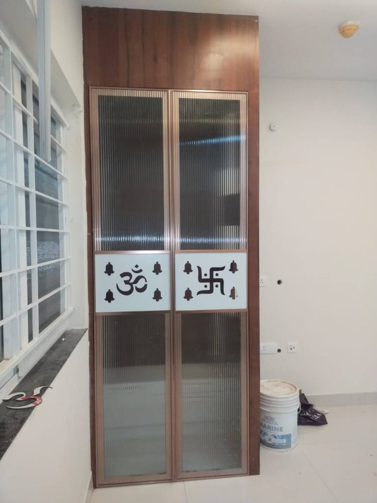 Custom wardrobe designs and finishes